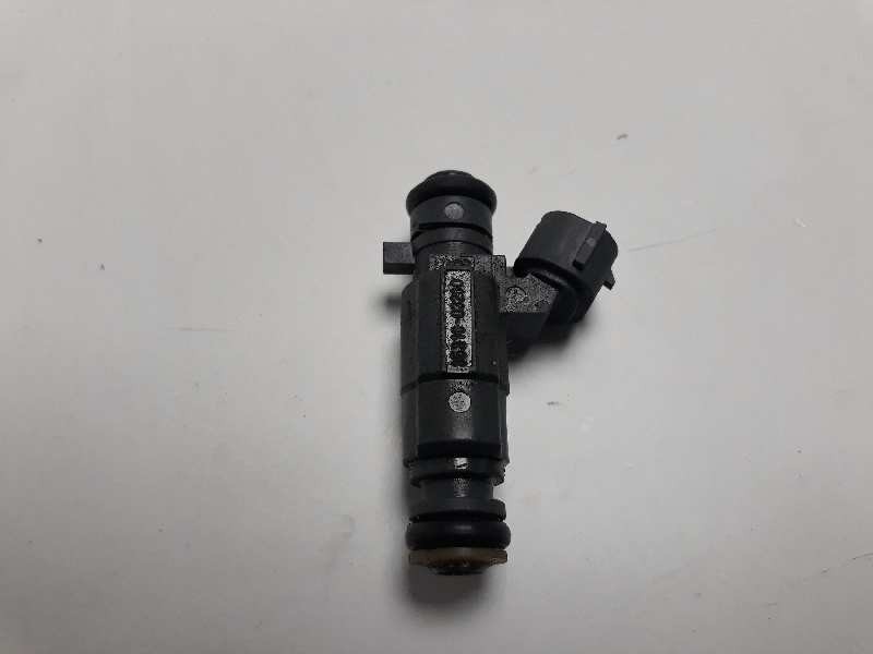 Recambio de inyector para kia rio 1.2 cat referencia OEM IAM 3531003200  