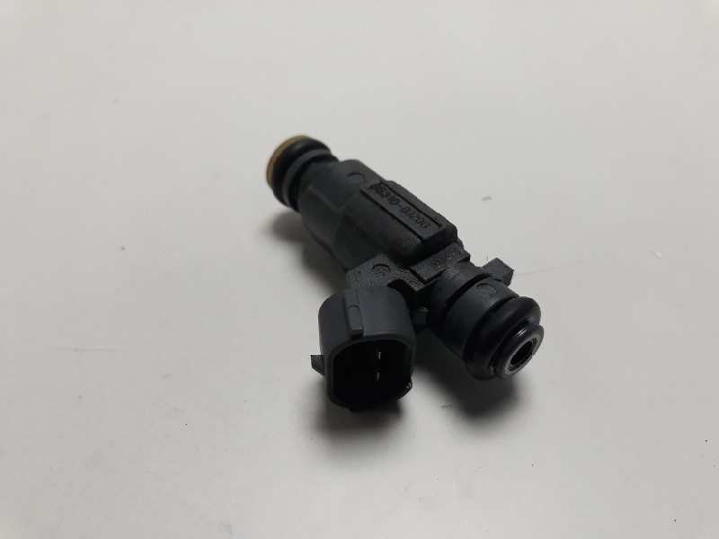 Recambio de inyector para kia rio 1.2 cat referencia OEM IAM 3531003200  