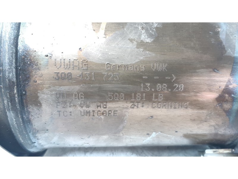 Recambio de catalizador para seat leon (kl1) 1.5 16v etsi act referencia OEM IAM 3Q0131723  