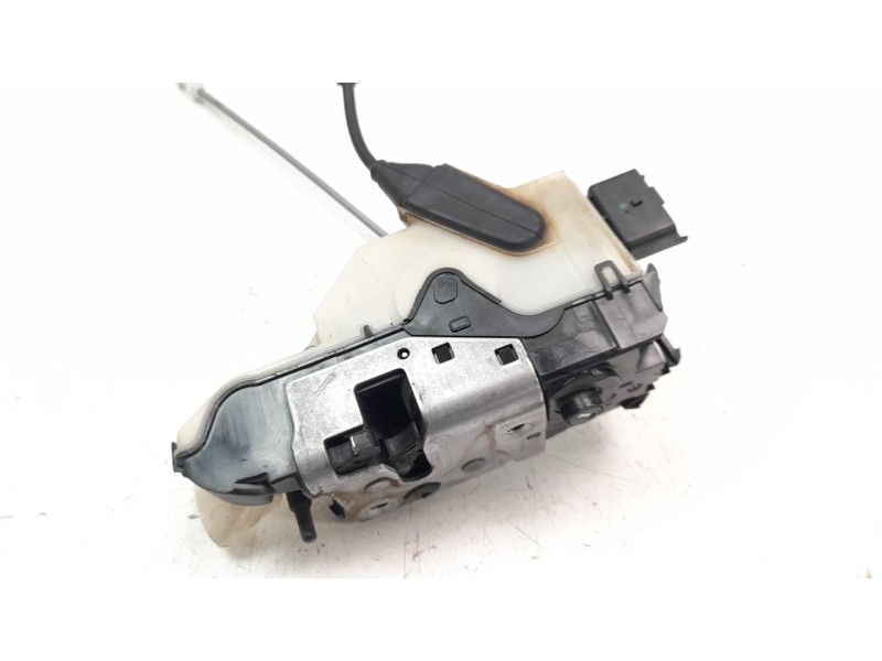 Recambio de cerradura puerta delantera izquierda para citroen c4 lim. live edition referencia OEM IAM 9685351380  