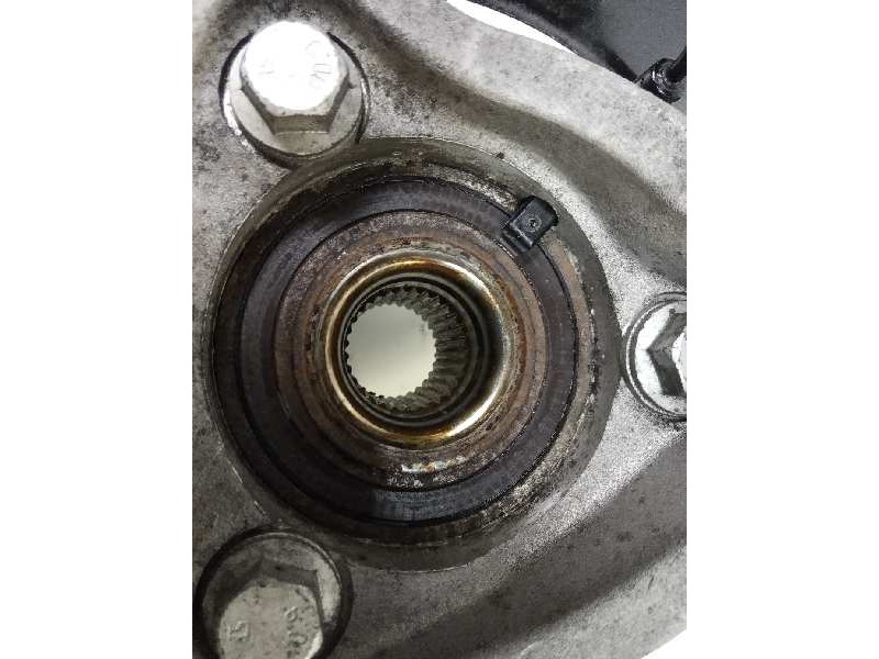 Recambio de mangueta delantera izquierda para opel insignia berlina cosmo referencia OEM IAM 13219080  
