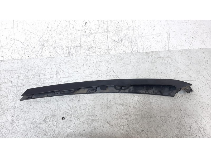 Recambio de molduras delanteras para porsche cayenne (typ 92aa) diesel referencia OEM IAM 7P5807878P  