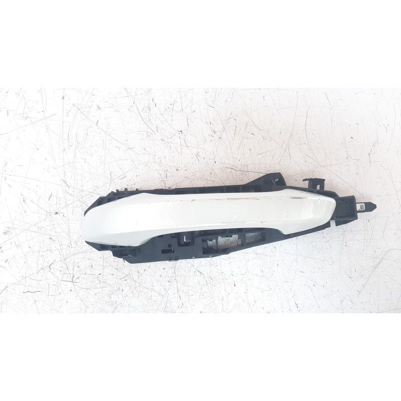 Recambio de maneta exterior trasera izquierda para peugeot 308 1.2 12v e-thp referencia OEM IAM 9834951980  