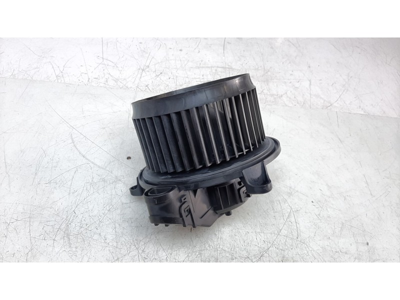 Recambio de ventilador calefaccion para ford fiesta (ce1) 1.0 ecoboost cat referencia OEM IAM H1BH19846AA  