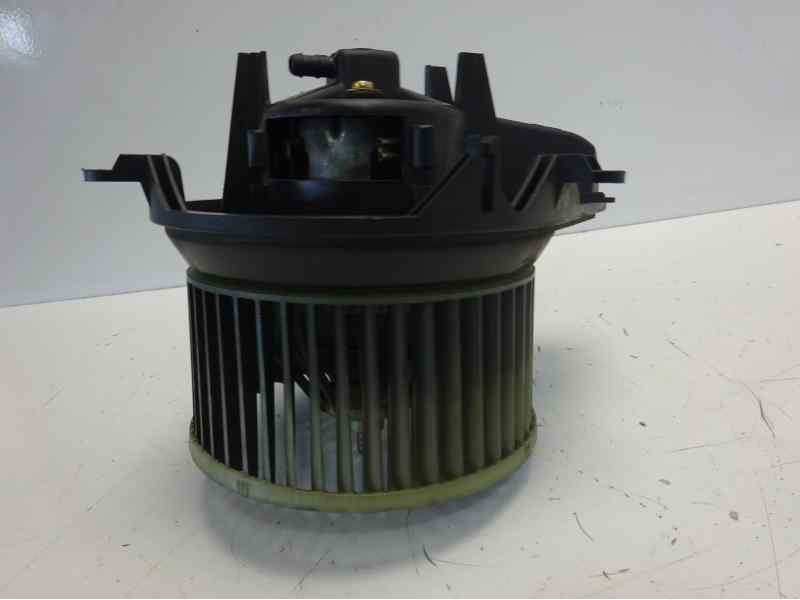 Recambio de ventilador calefaccion para citroen xsara berlina 1.9 diesel referencia OEM IAM 210681233F 740471233F 34099