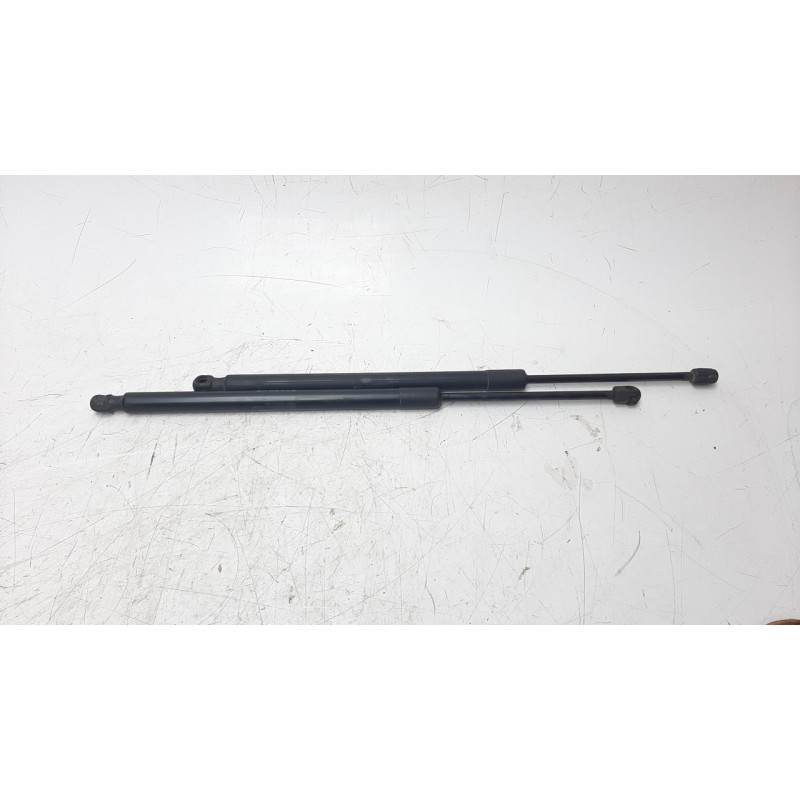 Recambio de amortiguadores maletero / porton para honda civic lim.5 (fk) 1.0 vtec cat referencia OEM IAM 74820TGGA011  