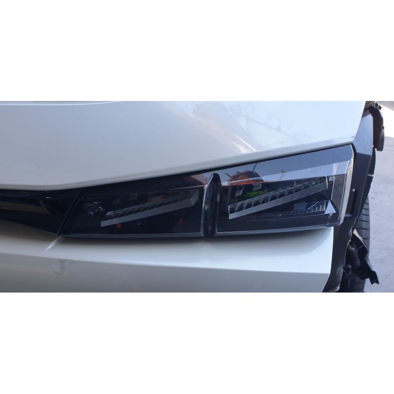 Recambio de piloto trasero derecho interior para peugeot 308 1.2 12v e-thp referencia OEM IAM 9835300380  
