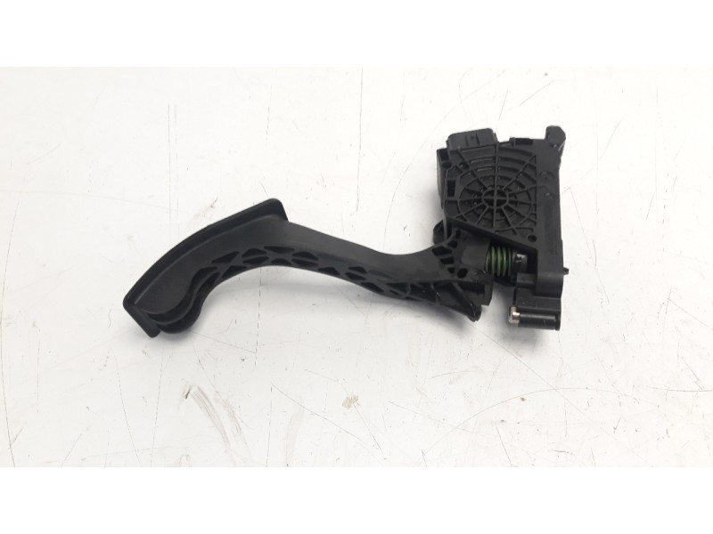 Recambio de potenciometro pedal para volkswagen polo 1.0 tsi referencia OEM IAM 2Q1723503  
