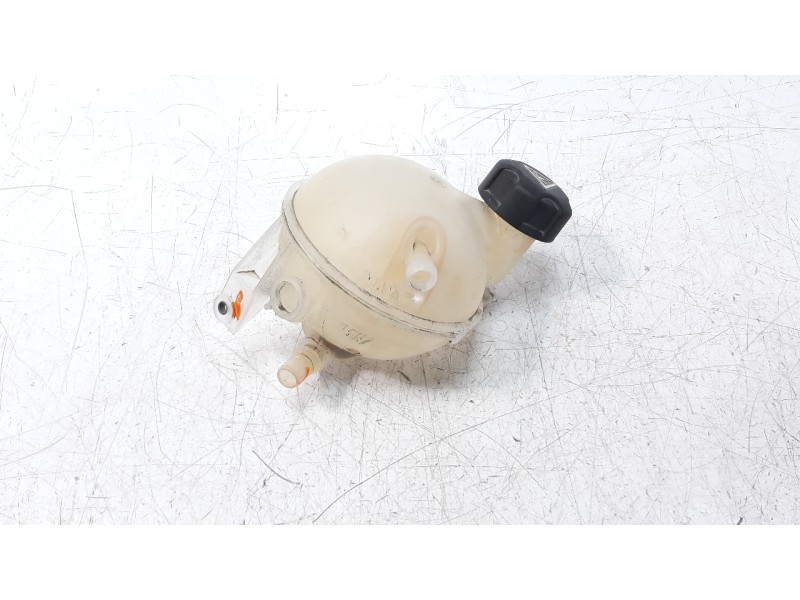 Recambio de deposito expansion para citroen c4 lim. live edition referencia OEM IAM 1323FA  