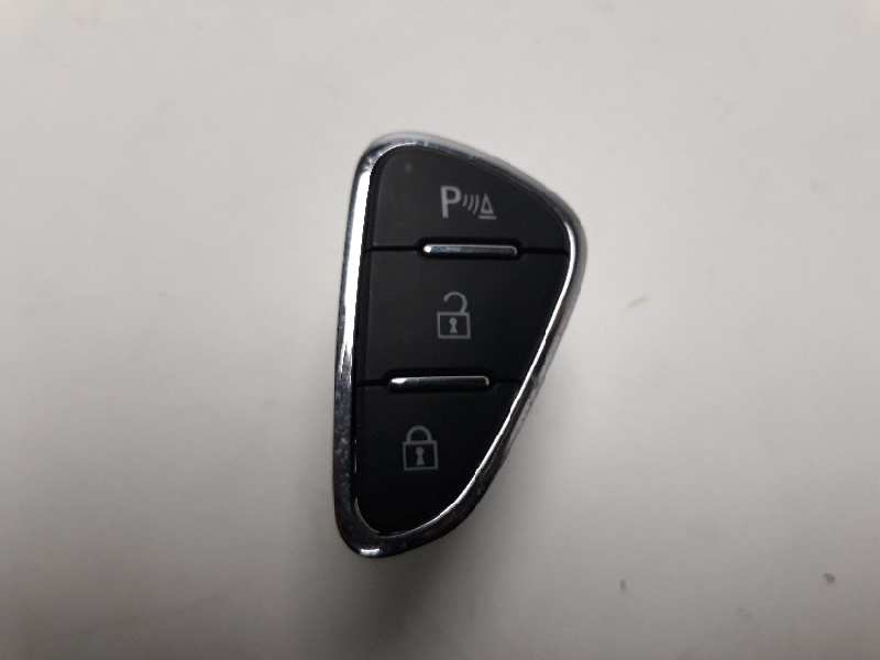 Recambio de interruptor para opel corsa e selective referencia OEM IAM 13363626  