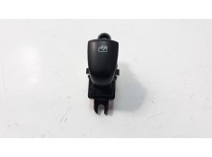 MANDO ELEVALUNAS TRASERO DERECHO 254119716R 254119716R IAF880017