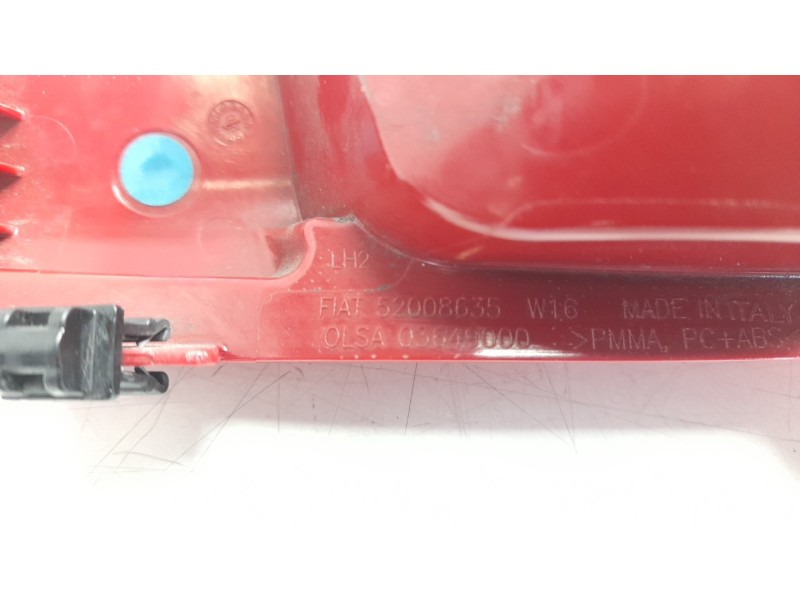 Recambio de faro antiniebla trasero izquierdo para fiat nuova 500 (150) club referencia OEM IAM 52008635  