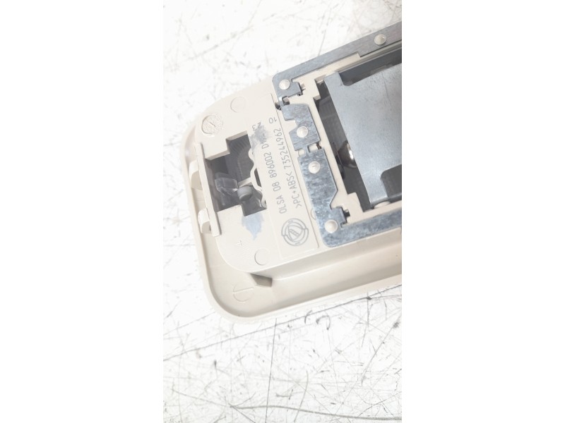 Recambio de luz interior para fiat 500 referencia OEM IAM 735413383  