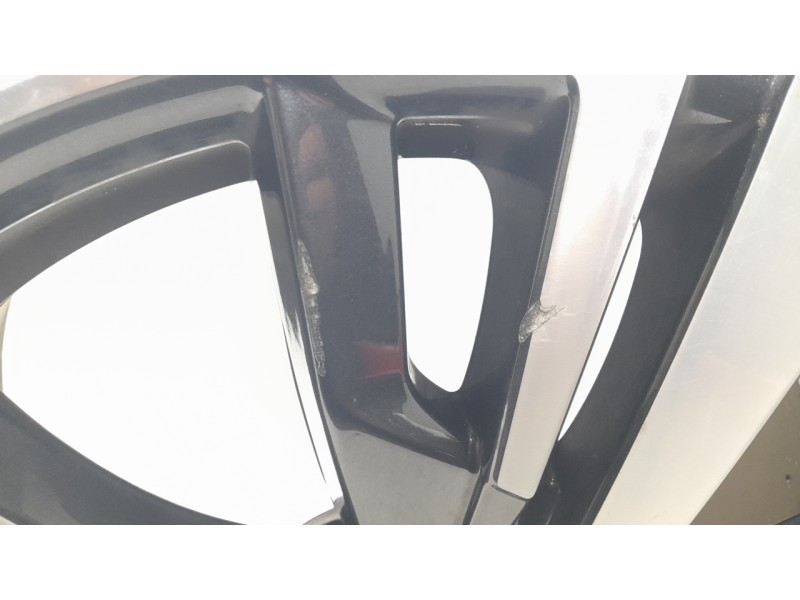 Recambio de llanta para peugeot 3008 allure referencia OEM IAM 9809687377  