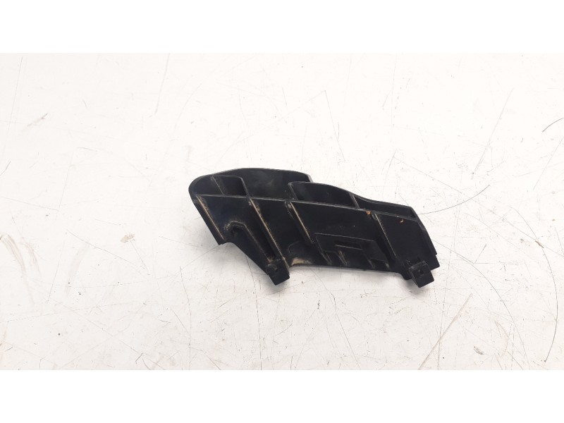 Recambio de moldura para toyota corolla (e21) referencia OEM IAM 5256302320  