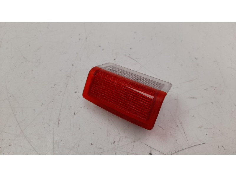 Recambio de luz interior para mercedes-benz clase cla (w117) shooting brake cla 200 d (117.908) referencia OEM IAM A0028201901  