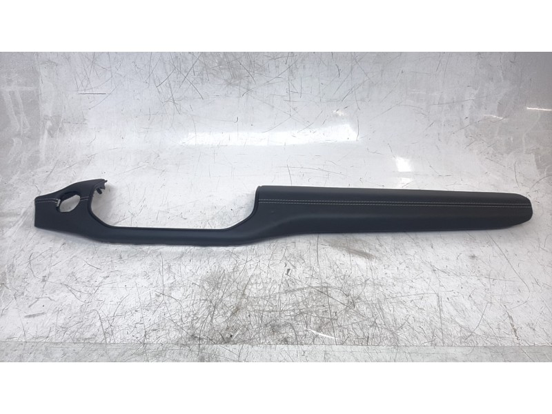 Recambio de embellecedor salpicadero para jeep compass ii 1.6 m-jet cat referencia OEM IAM 609588120  