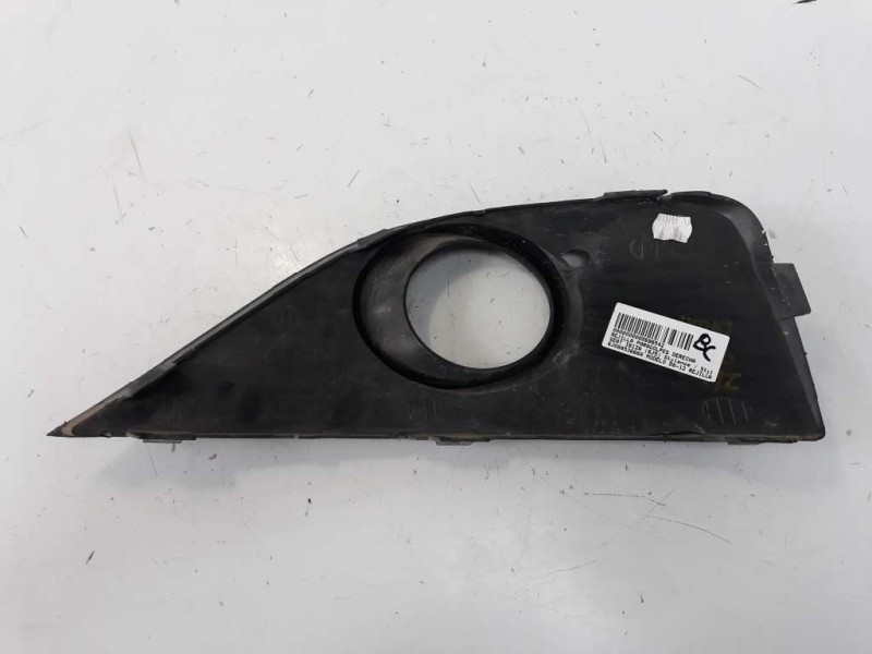 Recambio de rejilla paragolpes derecha para seat ibiza (6j5) stylance / style referencia OEM IAM 6J08853666A 107212416 
