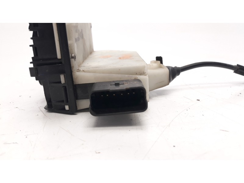 Recambio de cerradura puerta trasera derecha para ds 4 1.6 blue-hdi fap referencia OEM IAM 9685353480  