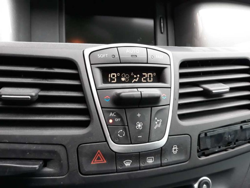 Recambio de mando climatizador para renault laguna iii authentique referencia OEM IAM 275100002R A02000A84100002Z08 