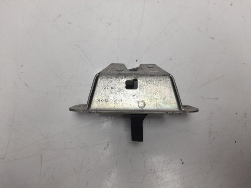 Recambio de cerradura maletero / porton para toyota aygo (kgb/wnb) 1.0 cat referencia OEM IAM 693500H010  