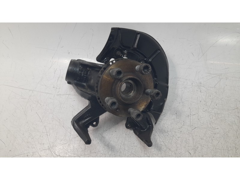 Recambio de mangueta delantera izquierda para volkswagen golf iv berlina (1j1) básico referencia OEM IAM 1J0407256AG  