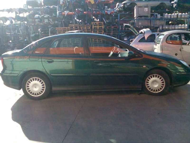 citroen c5 berlina del año 2001