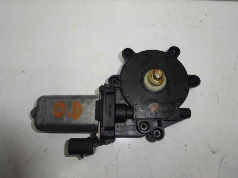 Recambio de motor elevalunas delantero derecho para alfa romeo 156 (116) 1.6 16v cat referencia OEM IAM 60672277  