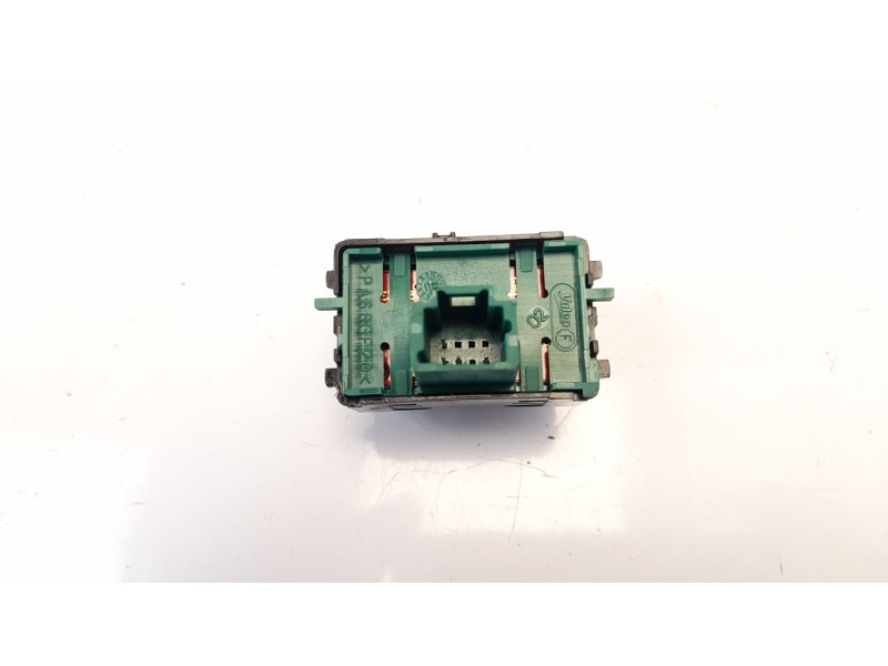 Recambio de interruptor para dacia sandero stepway referencia OEM IAM 251538545R  