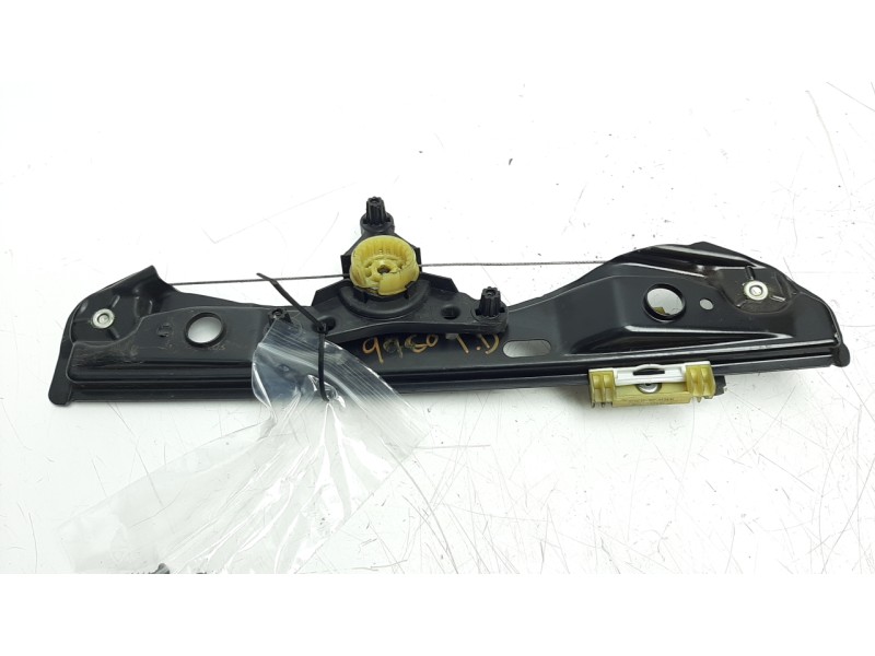 Recambio de elevalunas trasero derecho para mercedes-benz clase b (w246) 1.5 cdi cat referencia OEM IAM A2467330214 106143517 