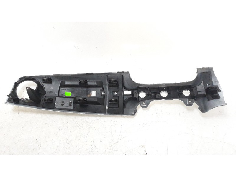 Recambio de moldura para fiat nuova 500 (150) abarth referencia OEM IAM 51803289  
