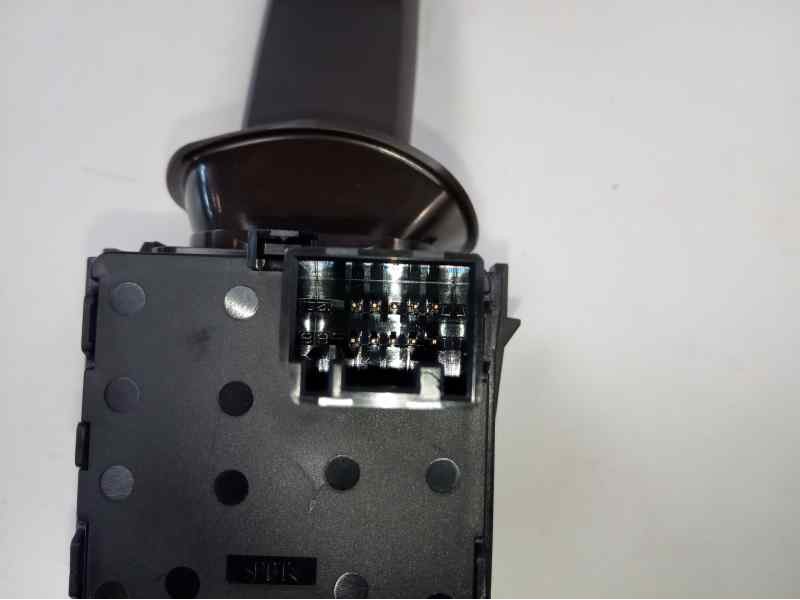 Recambio de mando limpia para opel insignia berlina cosmo referencia OEM IAM 13500651  