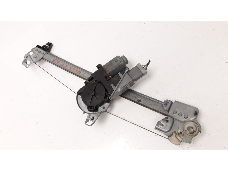 Recambio de elevalunas delantero derecho para citroen c3 1.4 referencia OEM IAM 9222AP 106072417 111330