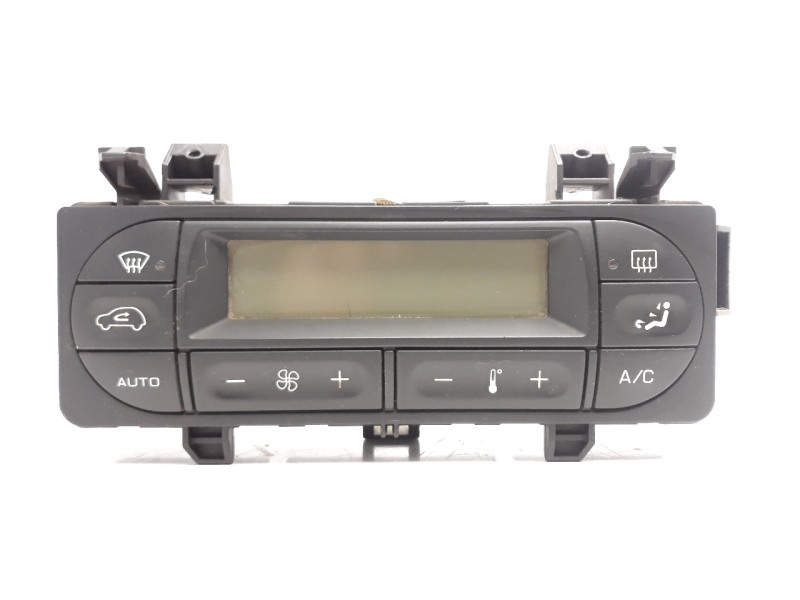 Recambio de mando climatizador para citroen c3 1.4 referencia OEM IAM 96530443XT  