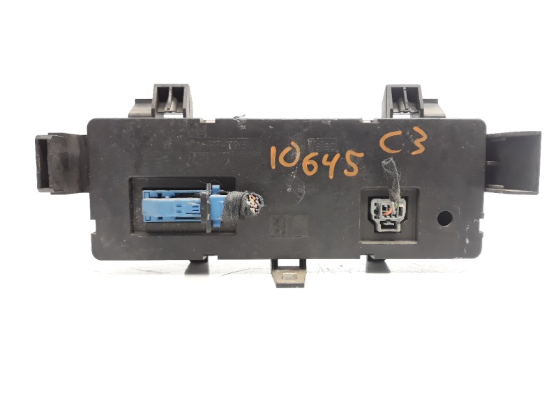 Recambio de mando climatizador para citroen c3 1.4 referencia OEM IAM 96530443XT  