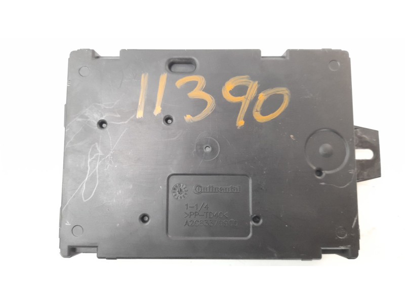 Recambio de caja reles / fusibles para renault clio iv 1.2 16v referencia OEM IAM 284B18663R  