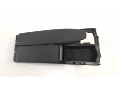 Recambio de apoyabrazos central para mercedes-benz clase c (w204) lim. 2.1 cdi cat referencia OEM IAM A2046800639   2