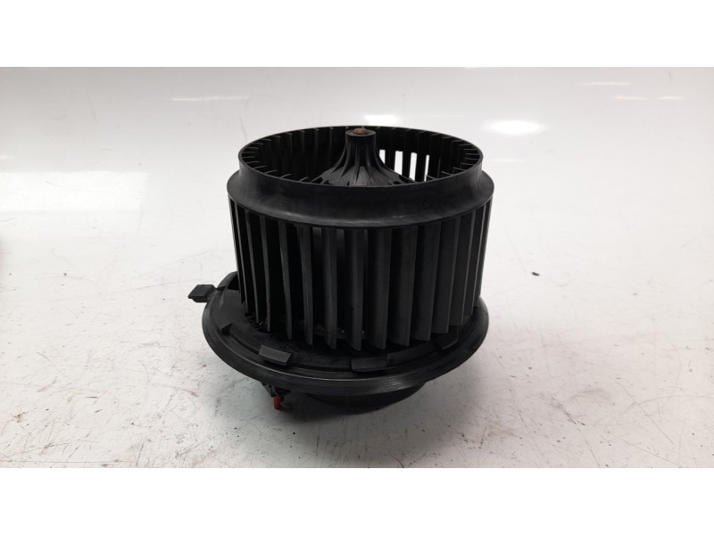 Recambio de ventilador calefaccion para volkswagen sharan (7n2) 2.0 tdi referencia OEM IAM 7E0819021A 34209 