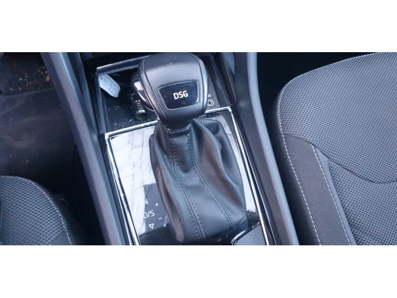 Recambio de pomo palanca cambio para skoda kodiaq ambition referencia OEM IAM 566713123D  