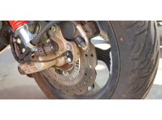 Recambio de pinza de freno delantera izquierda para piaggio (vespa) mp3 400 hpe referencia OEM IAM CM294802  