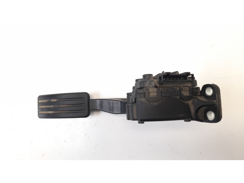 Recambio de potenciometro pedal para dacia duster 1.5 dci diesel fap cat referencia OEM IAM 8200386506 6PV00908502 