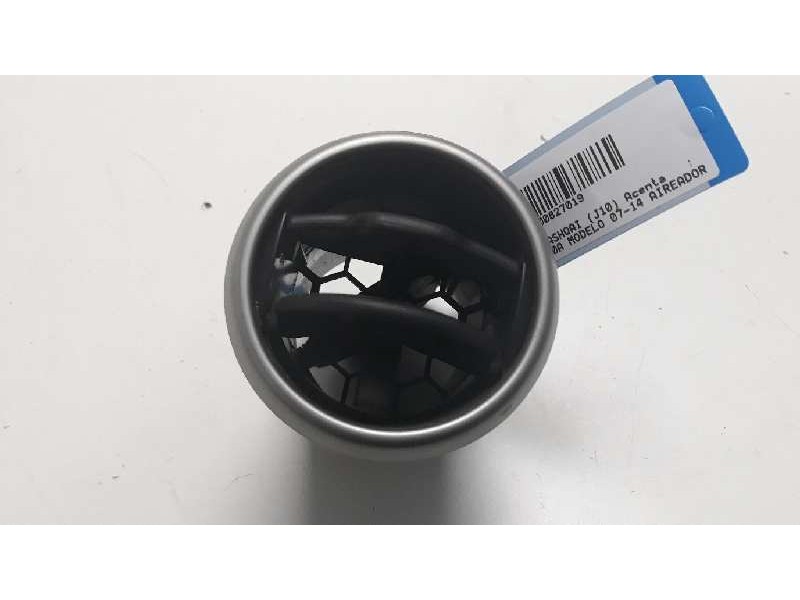 Recambio de rejilla aireadora para nissan qashqai (j10) acenta referencia OEM IAM 68760JD10A  