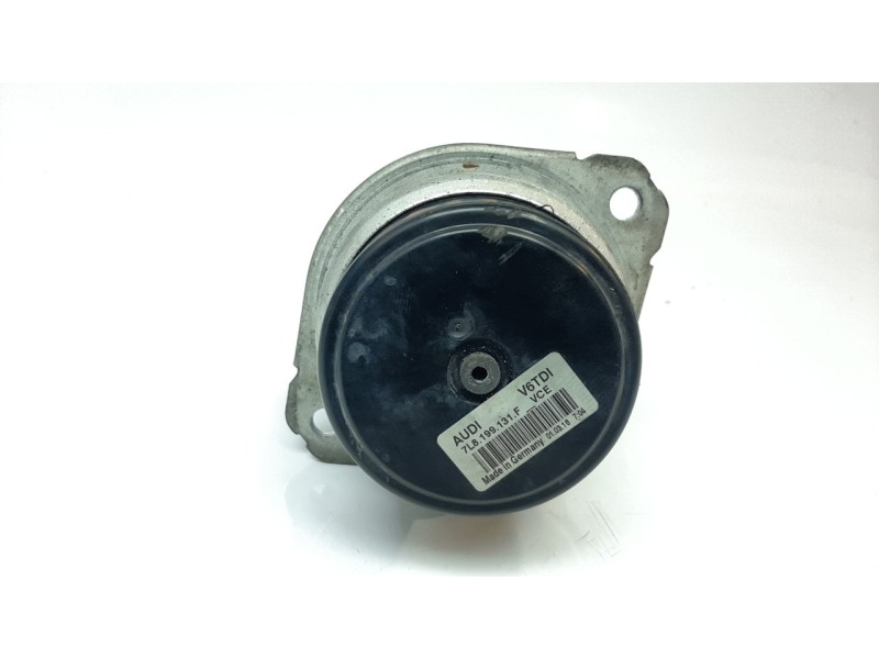 Recambio de soporte motor para porsche cayenne (typ 92aa) diesel referencia OEM IAM 7L8199131F  