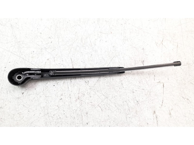 Recambio de brazo limpia trasero para skoda kodiaq ambition referencia OEM IAM 5G9955707  