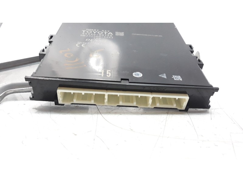 Recambio de centralita cierre para toyota yaris referencia OEM IAM 899900D150 MB2325009483 