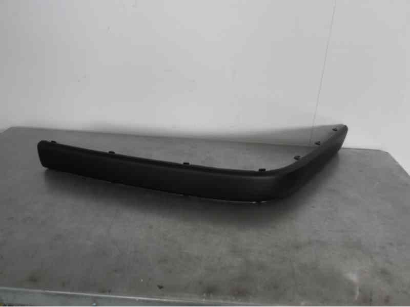 Recambio de molduras delanteras para bmw serie 5 berlina (e34) referencia OEM IAM 51111944177 107060407 BM0421244
