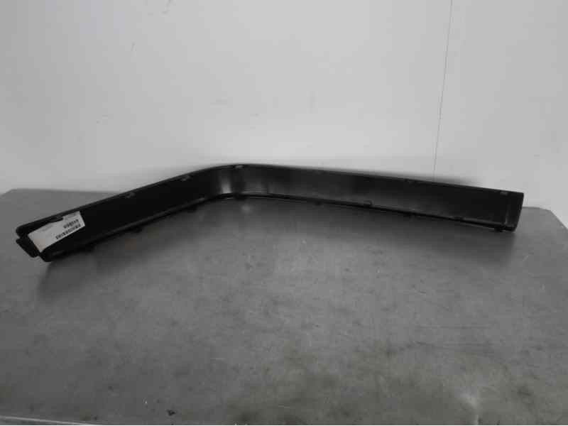 Recambio de molduras delanteras para bmw serie 5 berlina (e34) referencia OEM IAM 51111944177 107060407 BM0421244