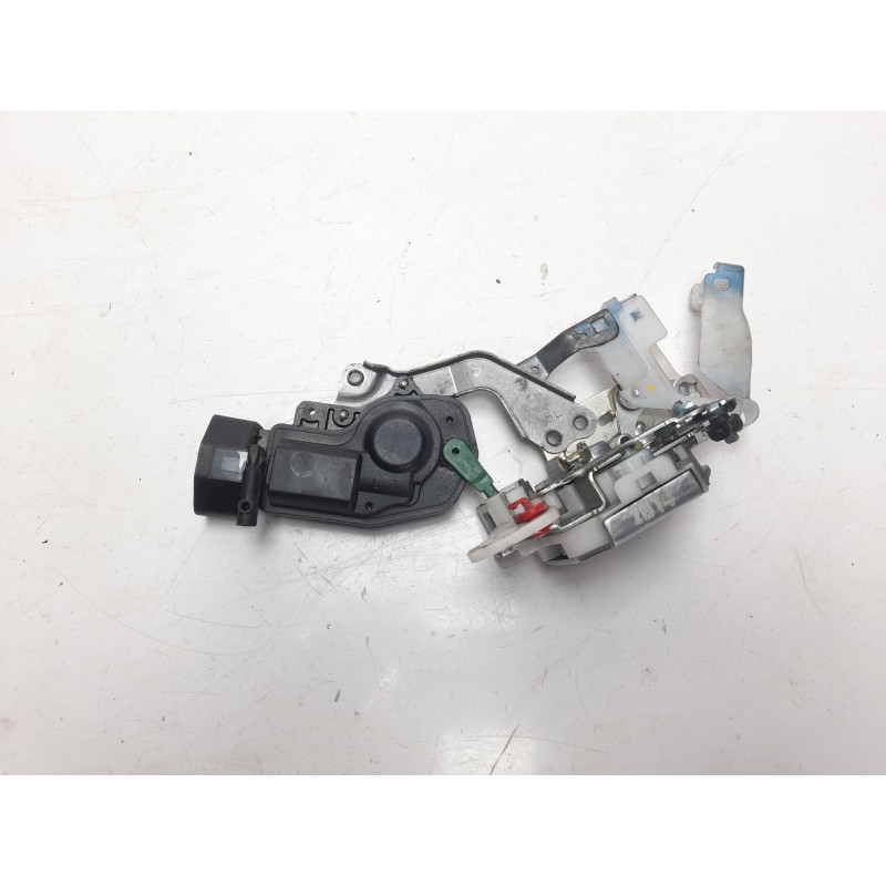 Recambio de cerradura puerta delantera izquierda para toyota aygo (kgb/wnb) 1.0 cat referencia OEM IAM 693200H010  
