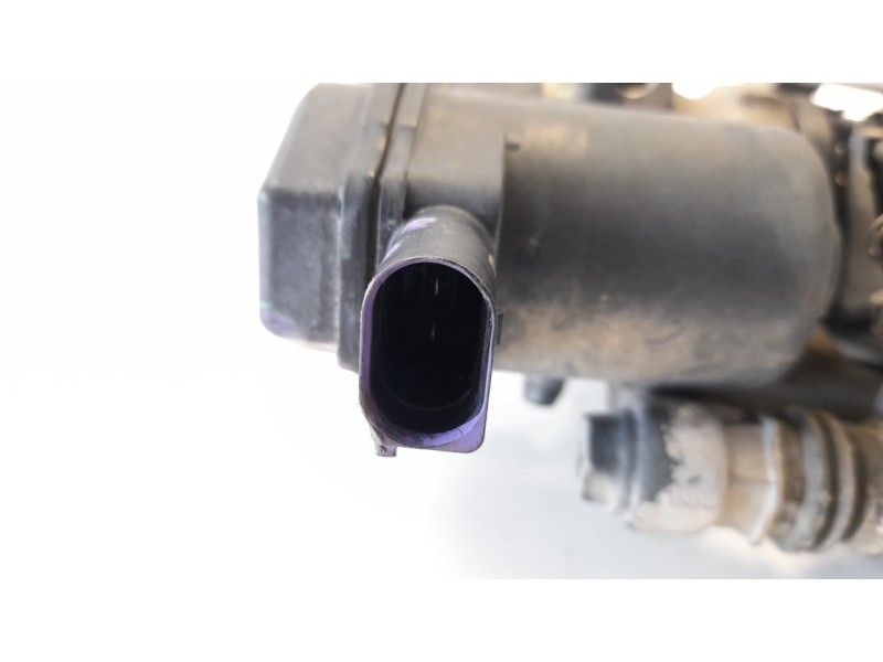 Recambio de pinza de freno trasera izquierda para jeep compass ii 1.4 m-air cat referencia OEM IAM 68338709AA  