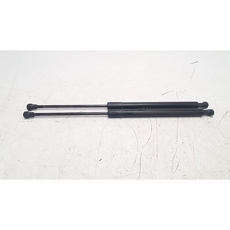 Recambio de amortiguadores maletero / porton para peugeot 208 1.6 16v hdi fap referencia OEM IAM 9673083680  